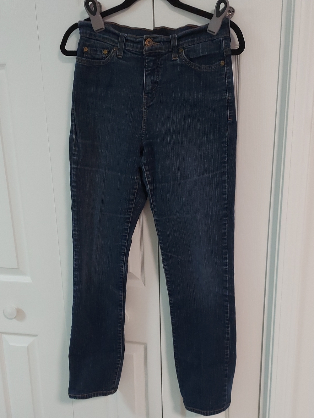 Levis 512 Jeans, Size 6, Slimming, Bootcut, Classic 5 Pocket, Dark Wash Denim